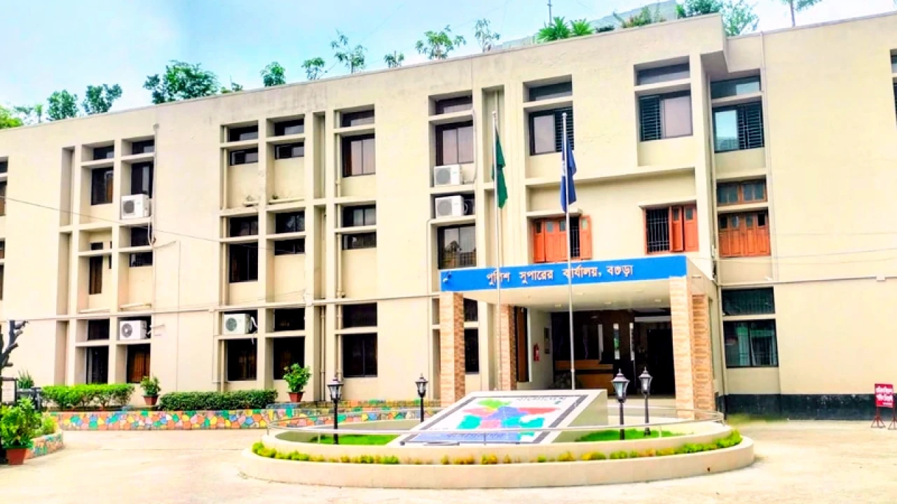 ডাকাতিকালে নারীকে শ্বাসরোধে হত্যা, গ্রেপ্তার ৪