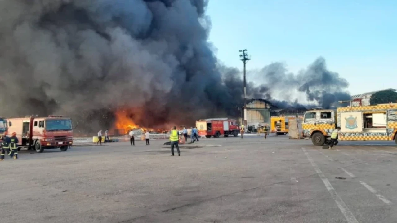 বিমানবন্দরের আগুনে পুড়েছে ২০০ কোটি টাকার ওষুধের কাঁচামাল 