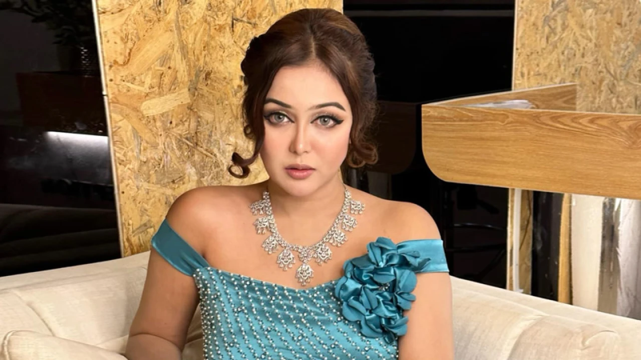 কোথায় হারাল বাংলার সেই যাত্রাপালা, প্রশ্ন চমকের