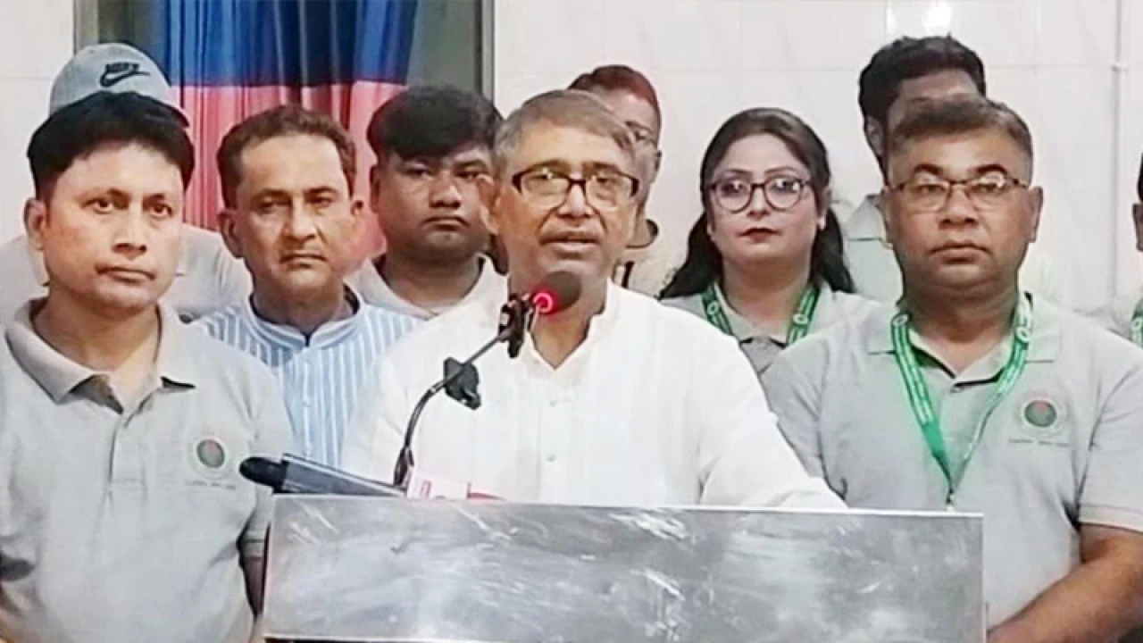 নির্বাচনকে প্রলম্বিত করতে দেশি-বিদেশি ষড়যন্ত্রকারীরা ওৎ পেতে আছে: আযম খান