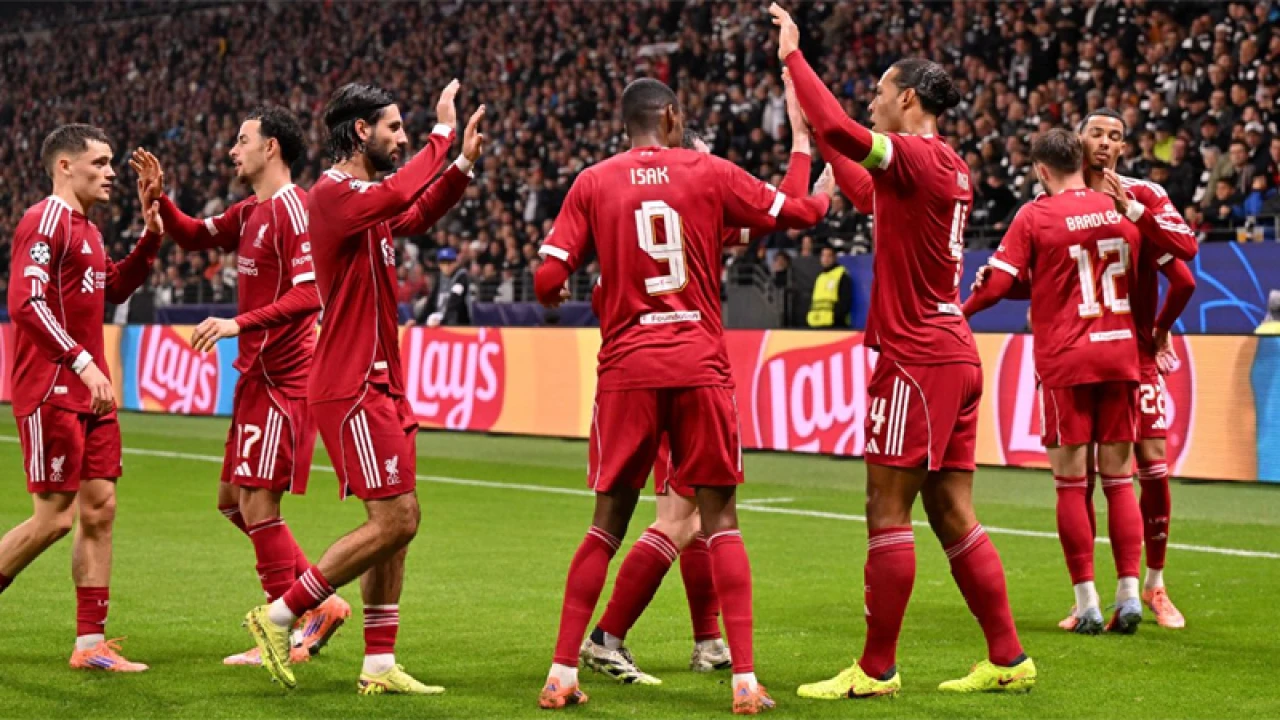ফ্রাঙ্কফুর্টকে উড়িয়ে লিভারপুলের দুর্দান্ত জয়