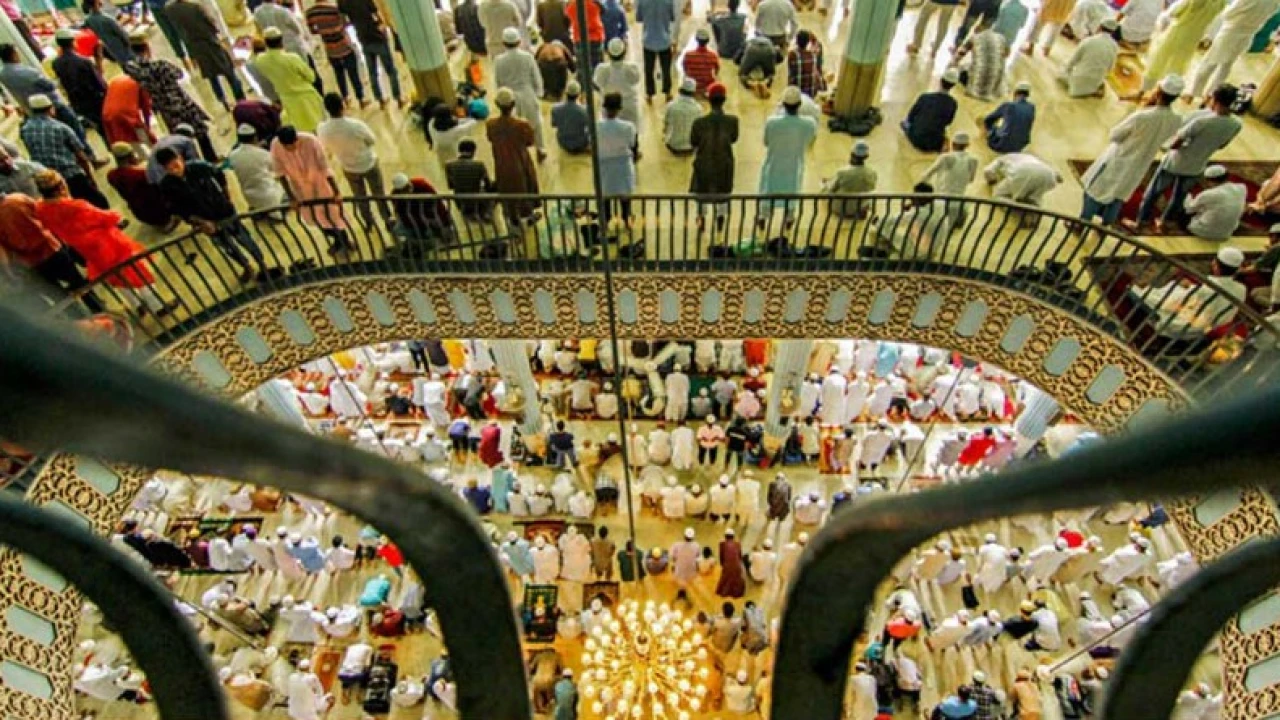 জুমার নামাজের রাকাত ছুটে গেলে যা করবেন