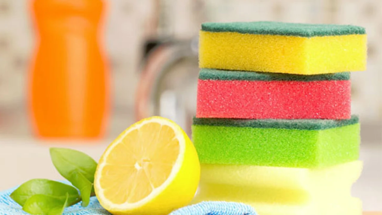 ঘর পরিষ্কারের কাজে লবণ লেবুর সহজ কয়েকটি ব্যবহার