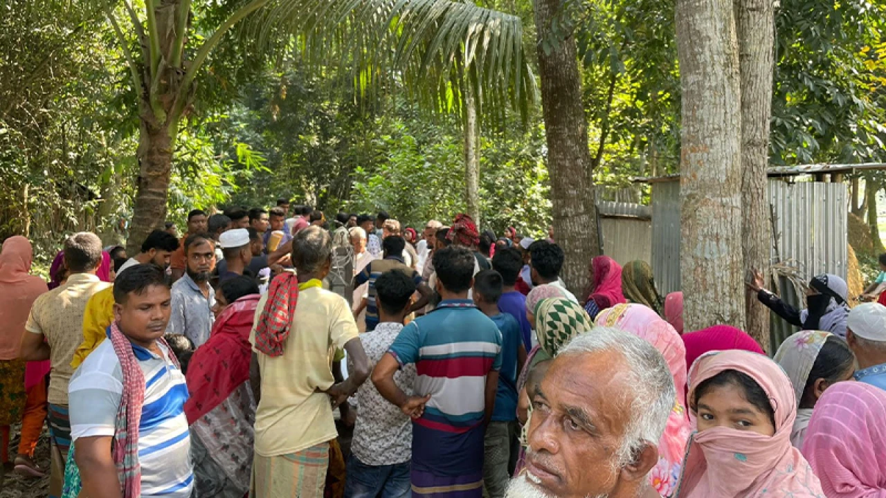 রাতে বাসর, সকালে আখ ক্ষেতে মিলল বরের মরদেহ