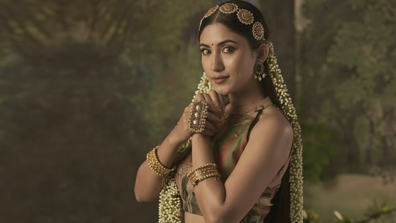 ভয় পাচ্ছেন সাফা কবির