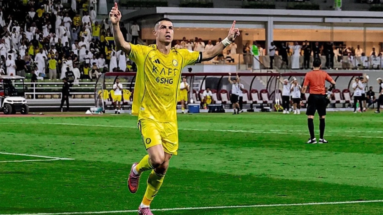 ৯৫০ গোলের মাইলফলক ছুঁয়ে রোনালদোর ইতিহাস