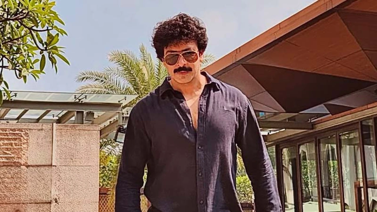 চমক দিলেন শাকিব খান