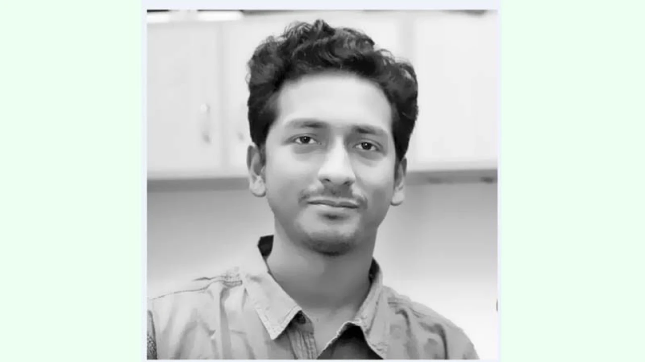 রাজনৈতিক মেরুকরণ এবং কেন্দ্রীভূত অর্থনীতি