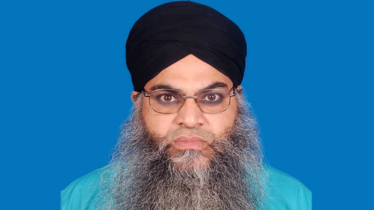 মাওলানার স্বীকারোক্তি, নিজেই বাসে করে যান পঞ্চগড়ে