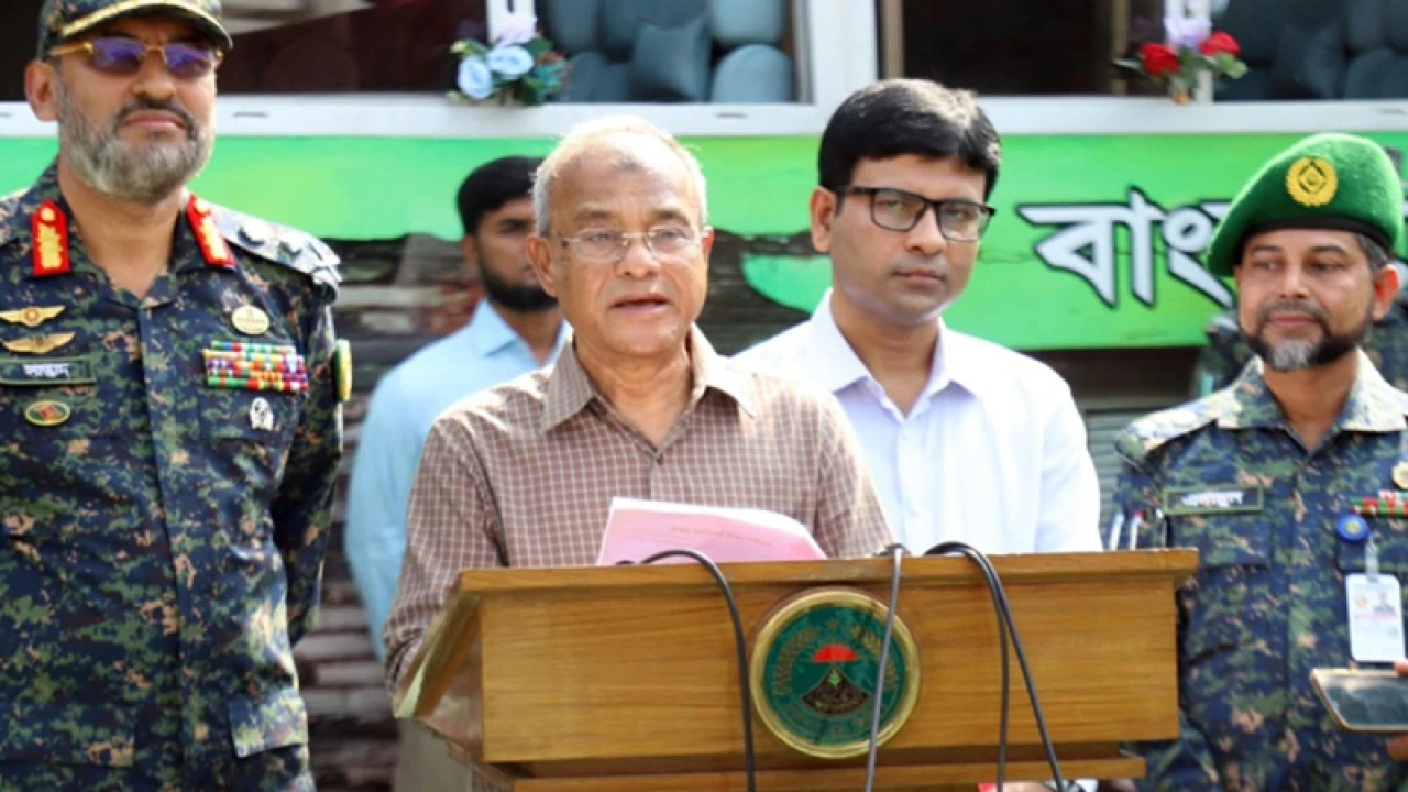 নির্বাচনের আগে অস্ত্র উদ্ধার নিয়ে যা বললেন স্বরাষ্ট্র উপদেষ্টা