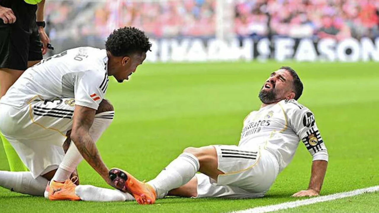 আবারও দীর্ঘমেয়াদি চোটে রিয়াল অধিনায়ক কারভাহাল