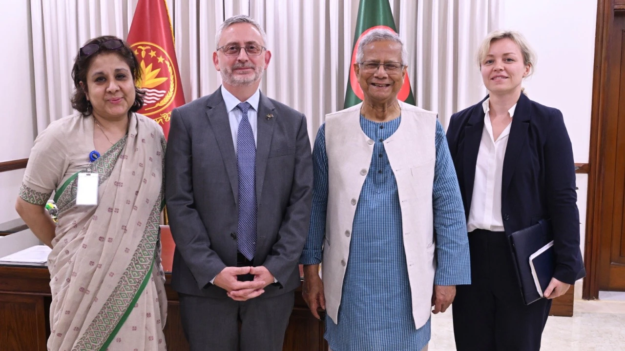 বাংলাদেশের নির্বাচন পর্যবেক্ষণে বড় দল পাঠাবে ইইউ