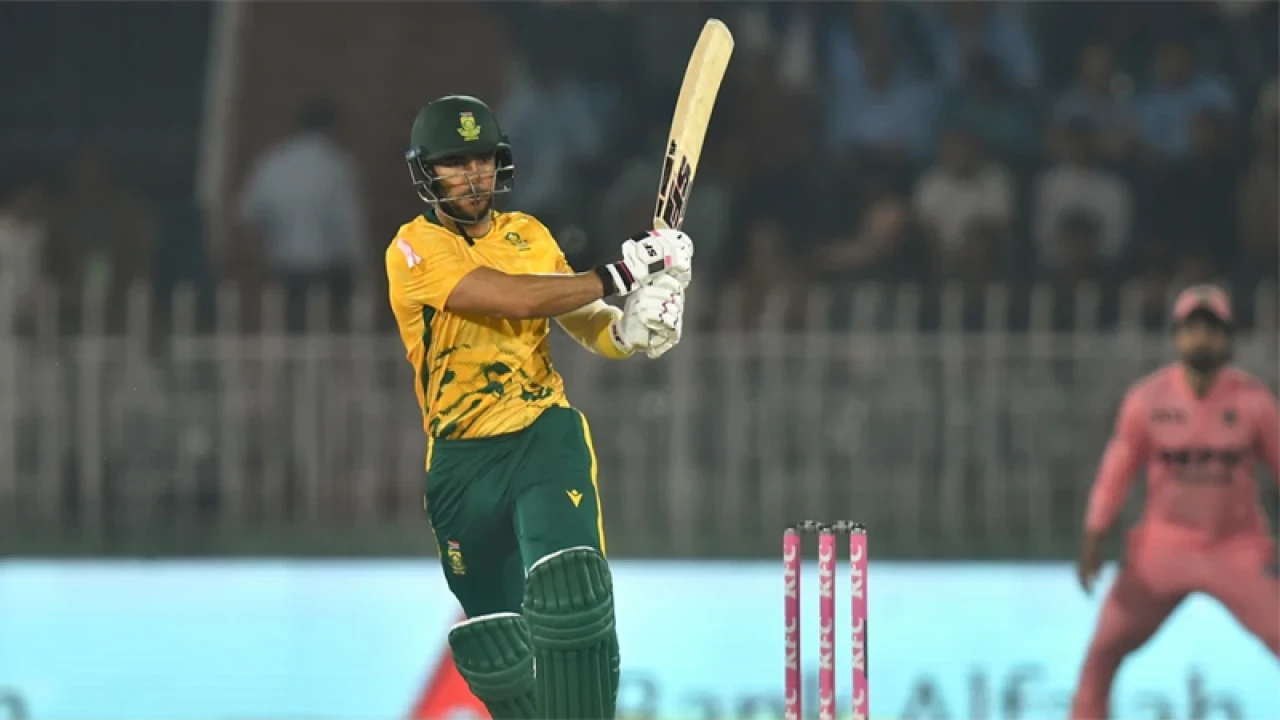 দ্বিতীয় সারির দ. আফ্রিকার কাছে পাকিস্তানের লজ্জার হার