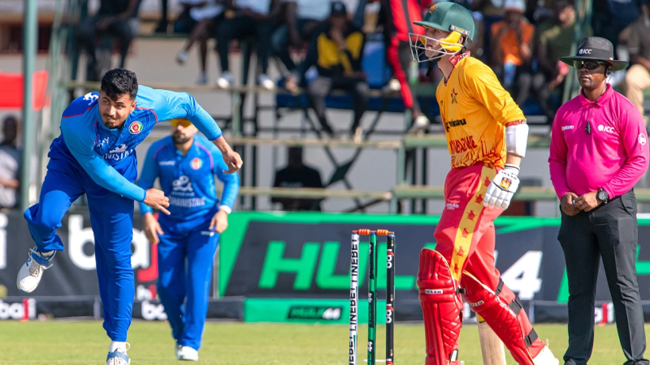 টি-টোয়েন্টিতে আফগানদের কাছে জিম্বাবুয়ের আত্মসমর্পণ