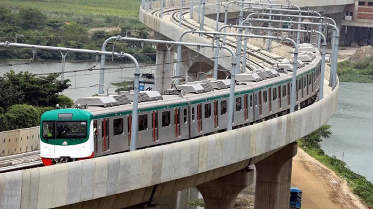 মেট্রোরেল চলাচল স্বাভাবিক