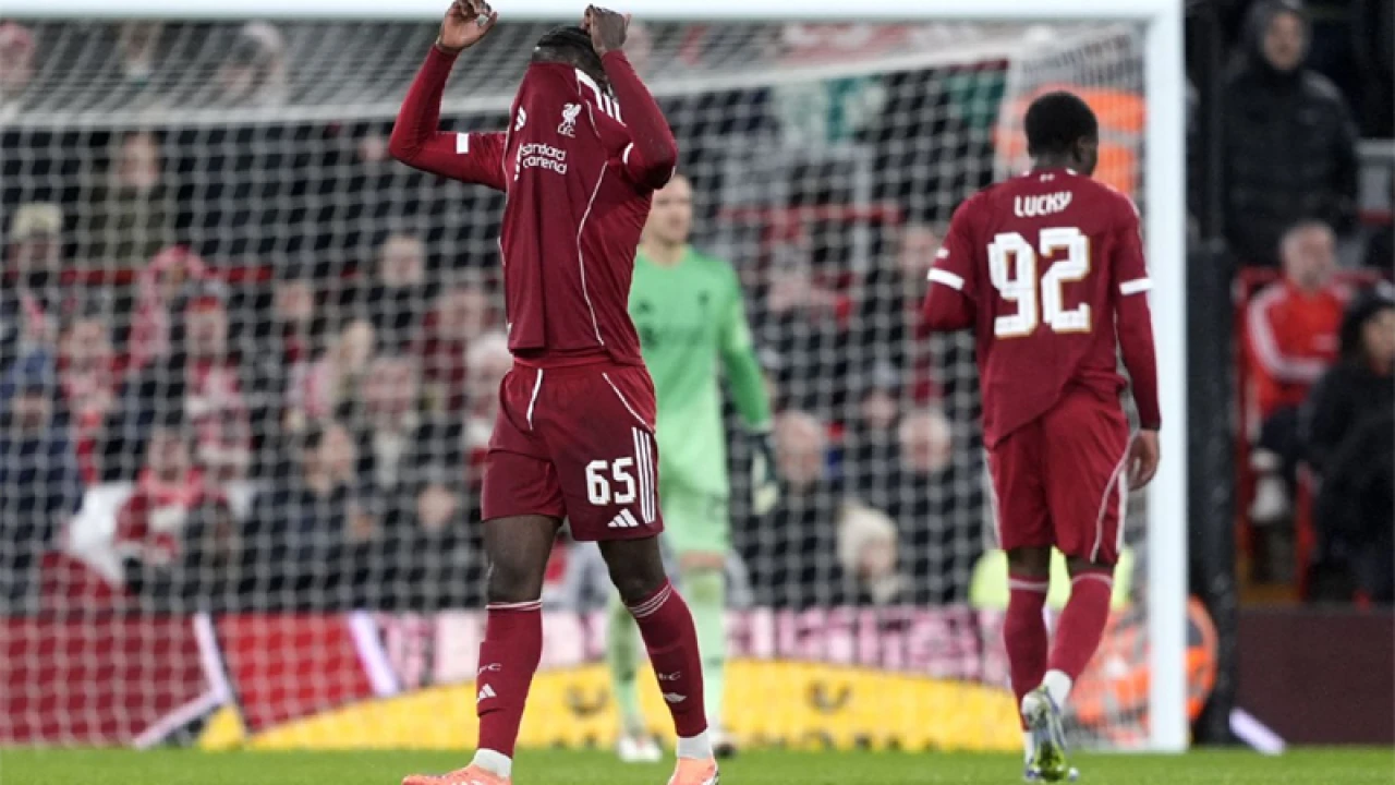 ক্রিস্টাল প্যালেসের কাছে বিধ্বস্ত লিভারপুল