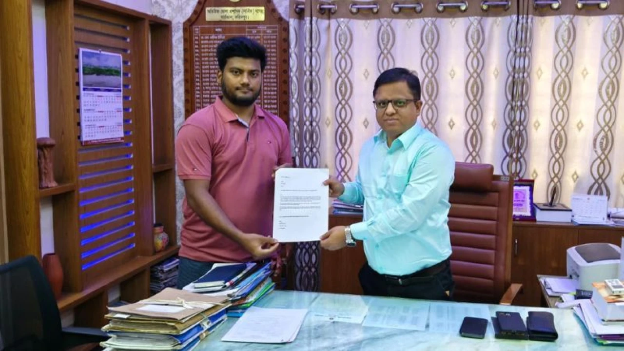 ফরিদপুরে স্বেচ্ছায় গেজেট থেকে নাম প্রত্যাহার জুলাই যোদ্ধার