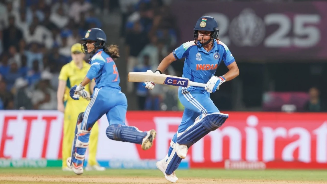 অস্ট্রেলিয়ার ৩৩৮ রান তাড়া করে রেকর্ডময় জয়, বিশ্বকাপ ফাইনালে ভারত