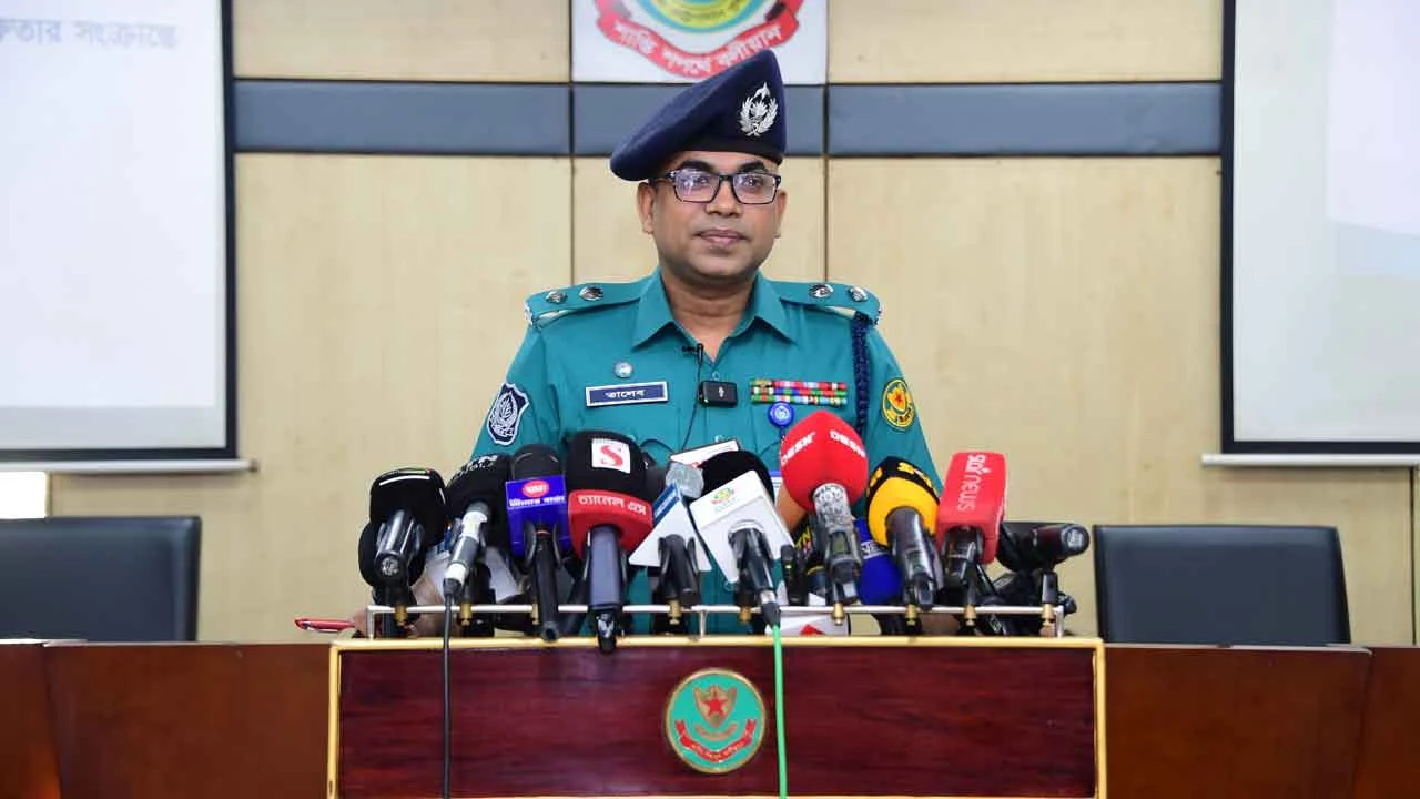 আওয়ামী লীগের ঝটিকা মিছিল, গ্রেপ্তার ৩০০০ 