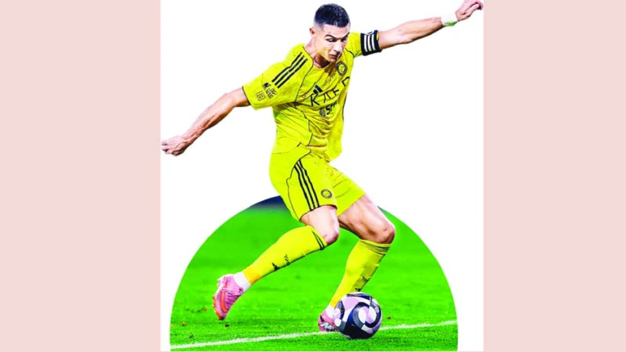 গোল করলেন রোনালদো ও তাঁর ছেলে