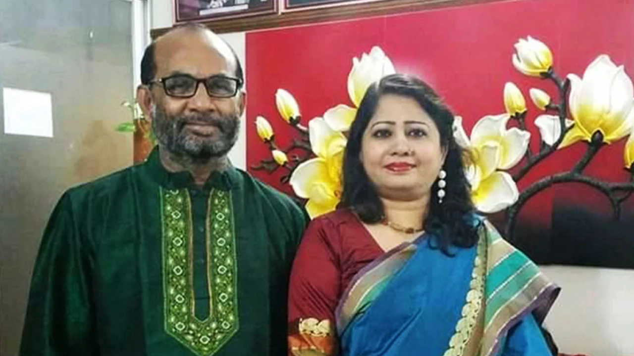 শ ম রেজাউল করিম ও তার স্ত্রীর আয়কর নথি জব্দের আদেশ