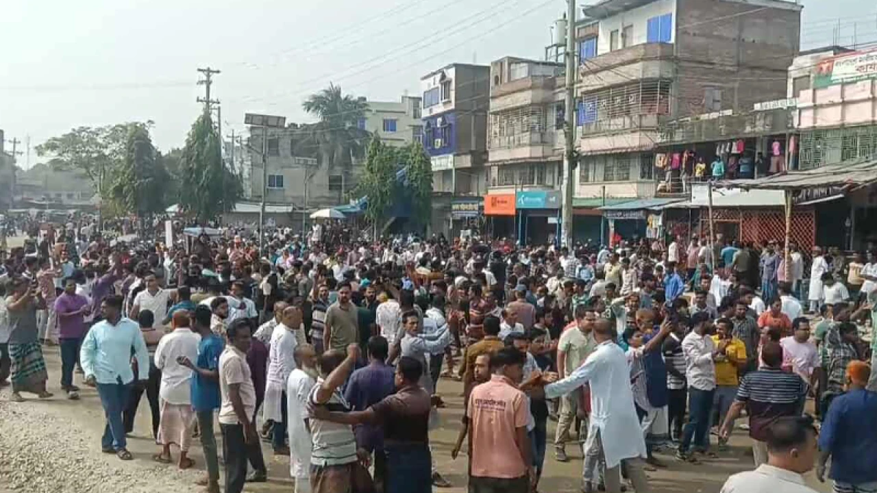 গাংনীতে বিএনপির দুই গ্রুপের মধ্যে সংঘর্ষ