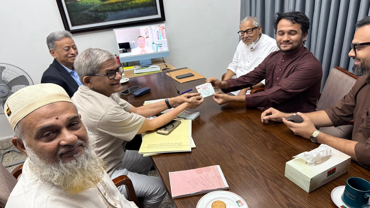 বিএনপিতে যোগ দিলেন শহিদ মুগ্ধের ভাই স্নিগ্ধ