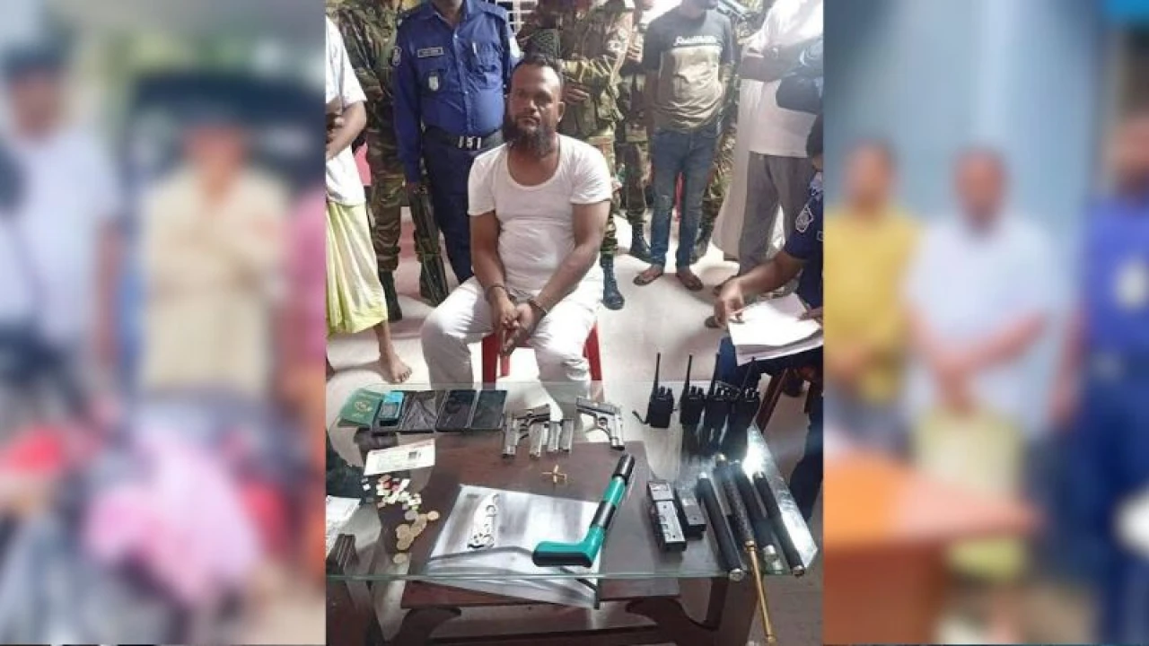 গাজীপুরে পিস্তল-গুলি ও ৬ সহযোগীসহ স্বতন্ত্র প্রার্থী গ্রেপ্তার