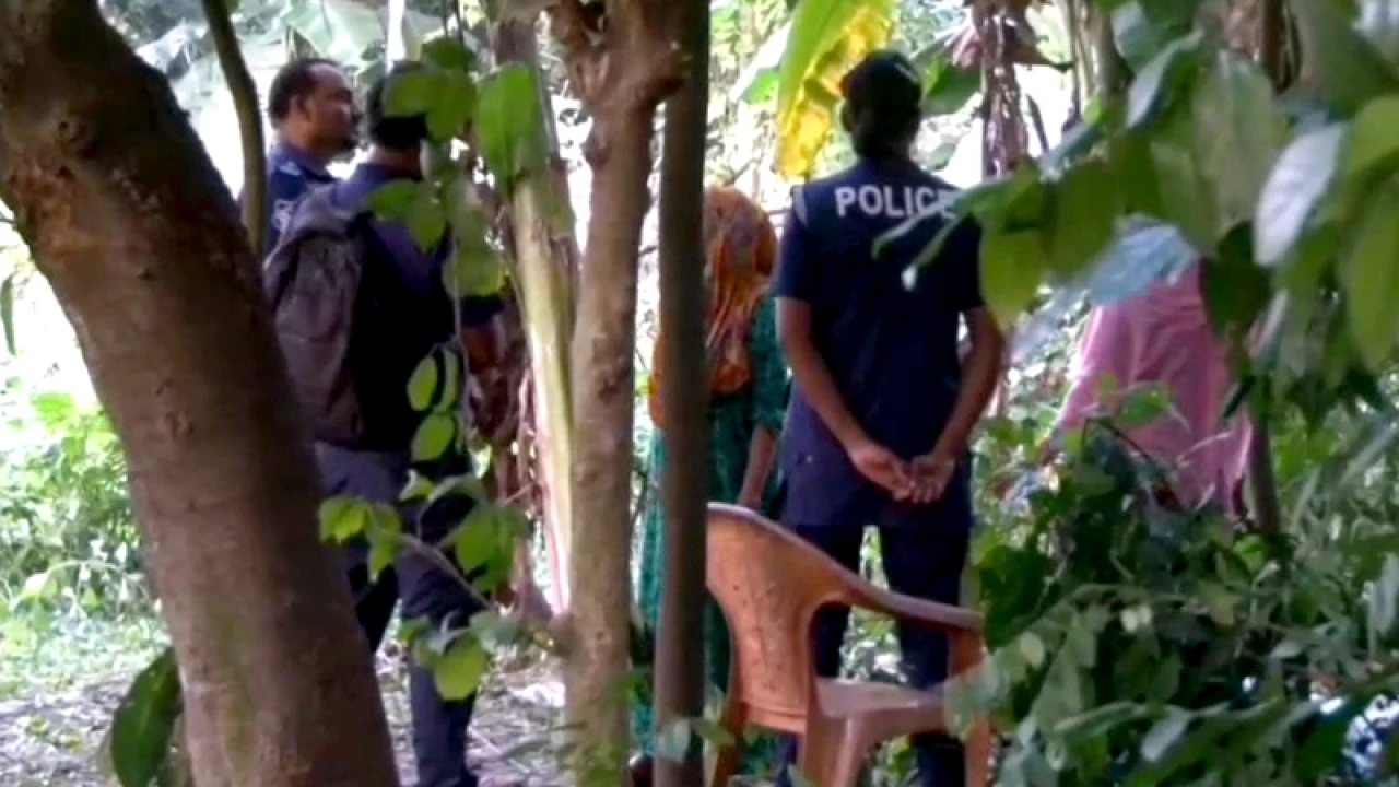 আশুলিয়ায় হাত-পা বাঁধা নারীর মরদেহ উদ্ধার