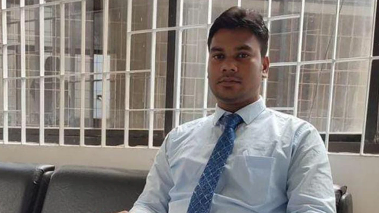 ঘুষের বিনিময়ে জমির খাজনা কমিয়ে দেওয়া সেই ভূমি কর্মকর্তা বরখাস্ত