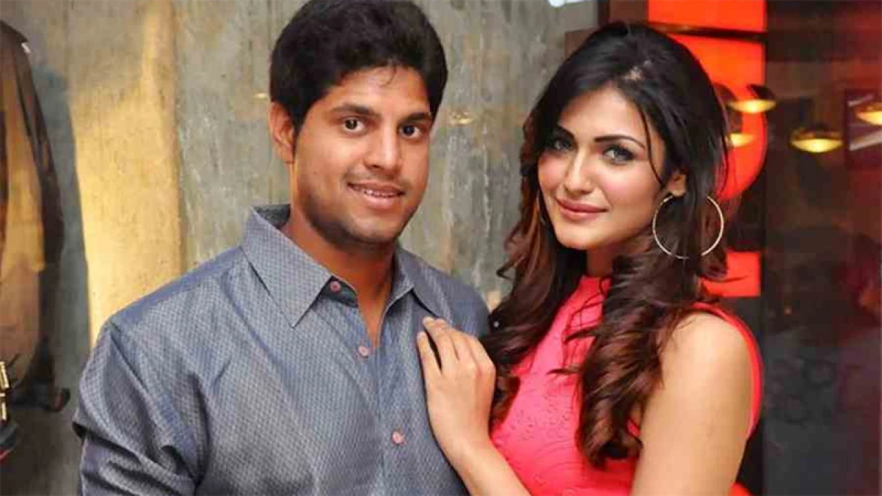 বিগ বস খ্যাত অভিনেত্রীর সঙ্গে বাগদানের গুঞ্জন ক্রিকেটারের