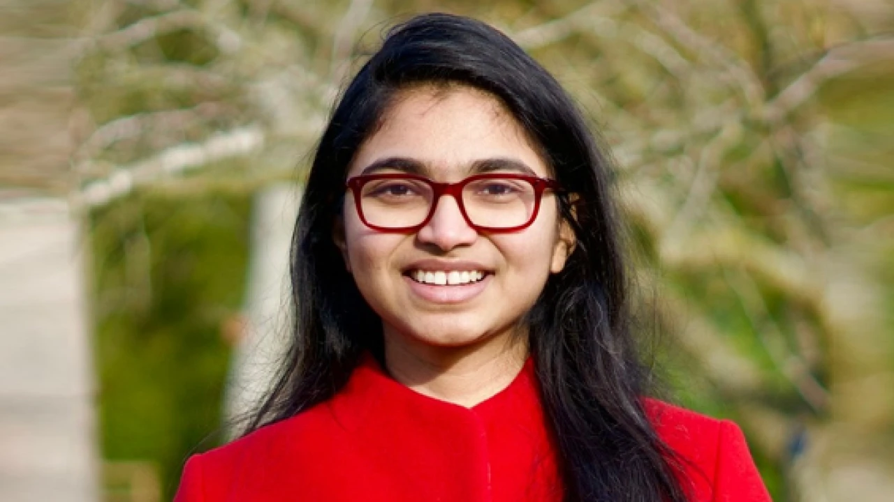 যে আসনের জন্য মনোনয়ন ফরম কিনলেন তাসনিম জারা