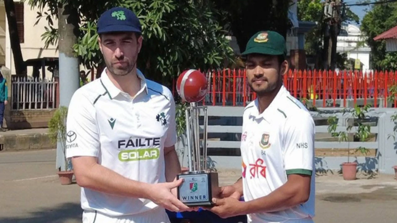 আয়ারল্যান্ডের বিপক্ষে টসে হেরে ফিল্ডিংয়ে বাংলাদেশ