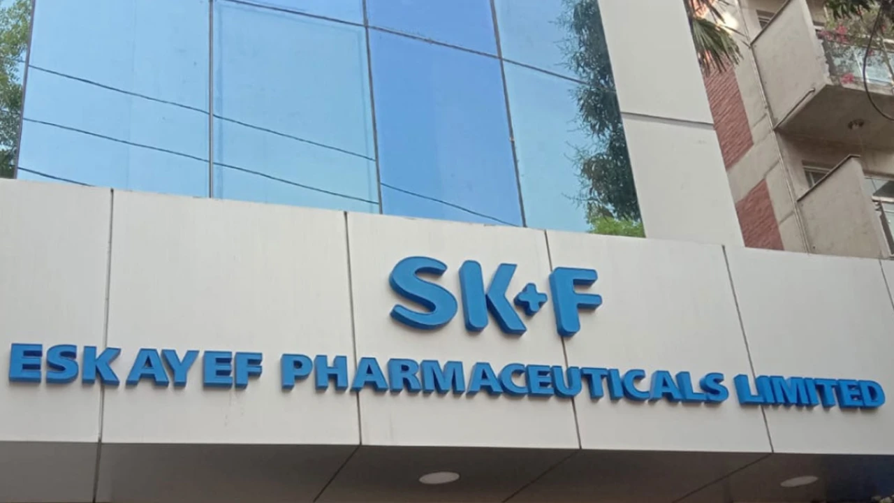 স্নাতক পাসে আবেদন করুন এসকেএফ ফার্মায় 