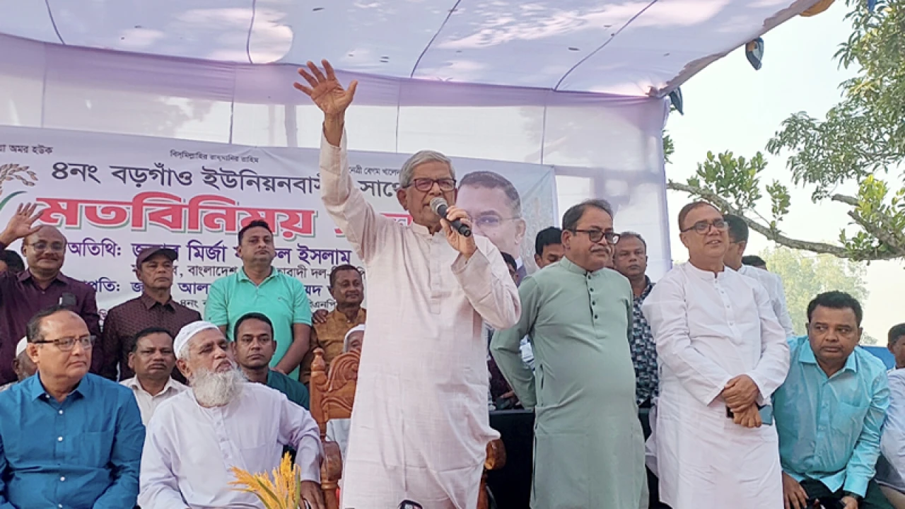 ‘জামায়াত মুনাফেকি কাজ করে, তাদের থেকে সাবধান থাকতে হবে’