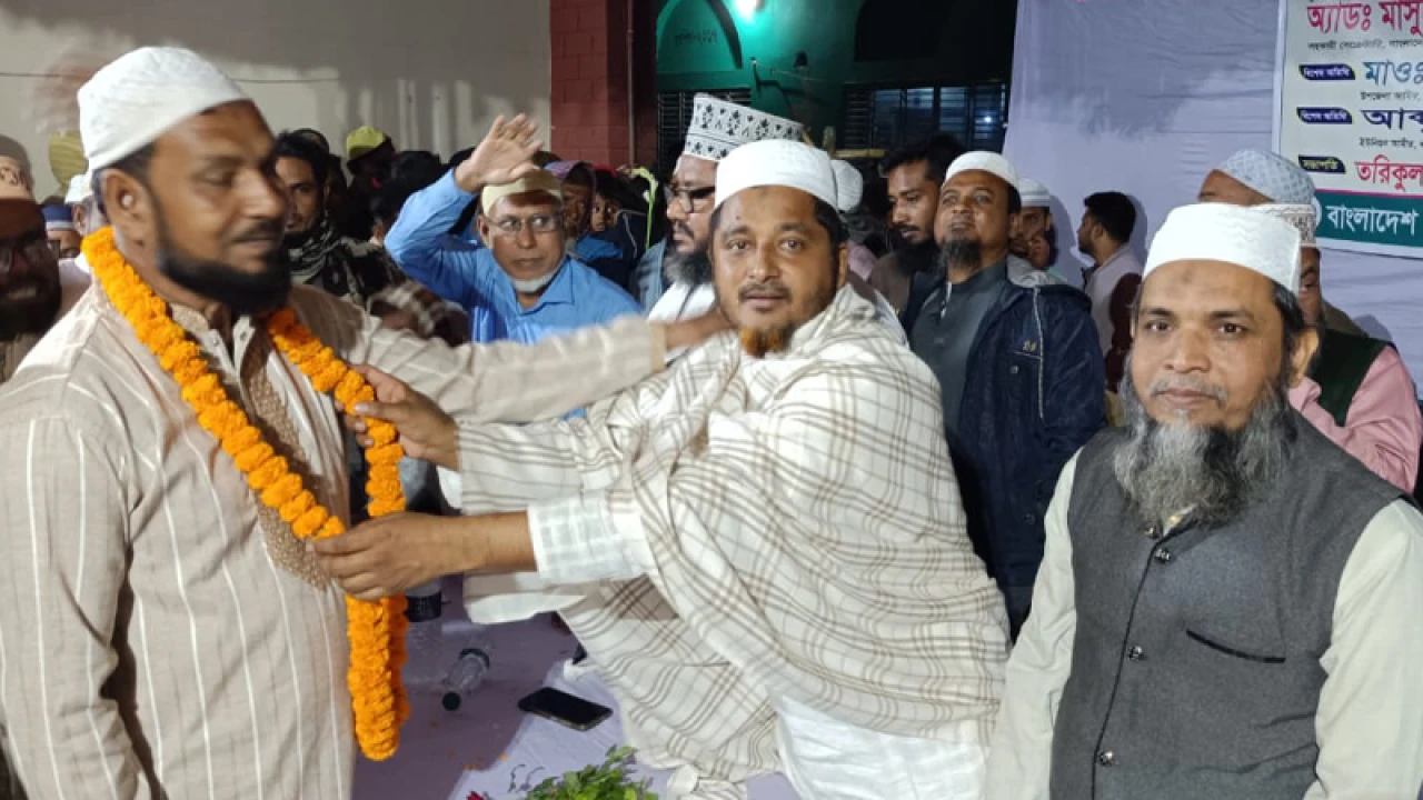 চুয়াডাঙ্গায় বিএনপি থেকে ৫৩ নেতাকর্মীর জামায়াতে ইসলামীতে যোগদান 