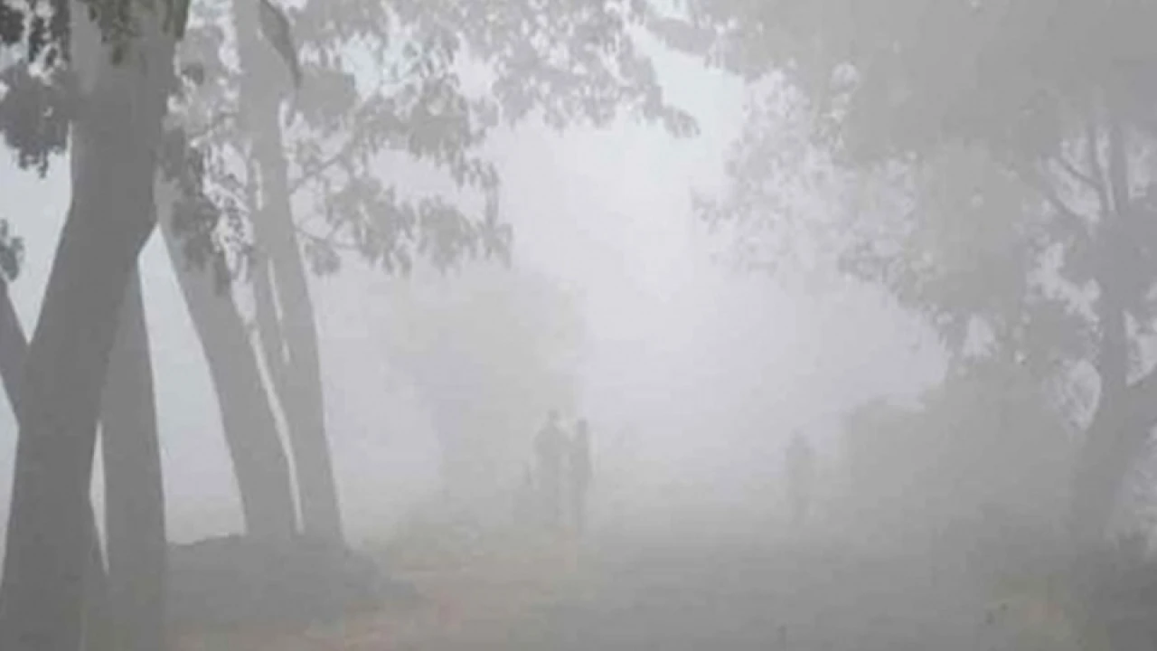 শীতে বিপর্যস্ত প্রান্তিক জনজীবন