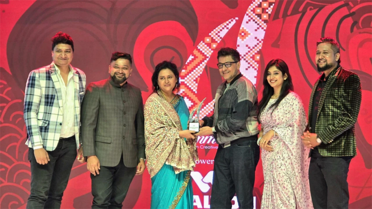  কমওয়ার্ডে সেরার স্বীকৃতি পেল মাস্টহেড পিআর