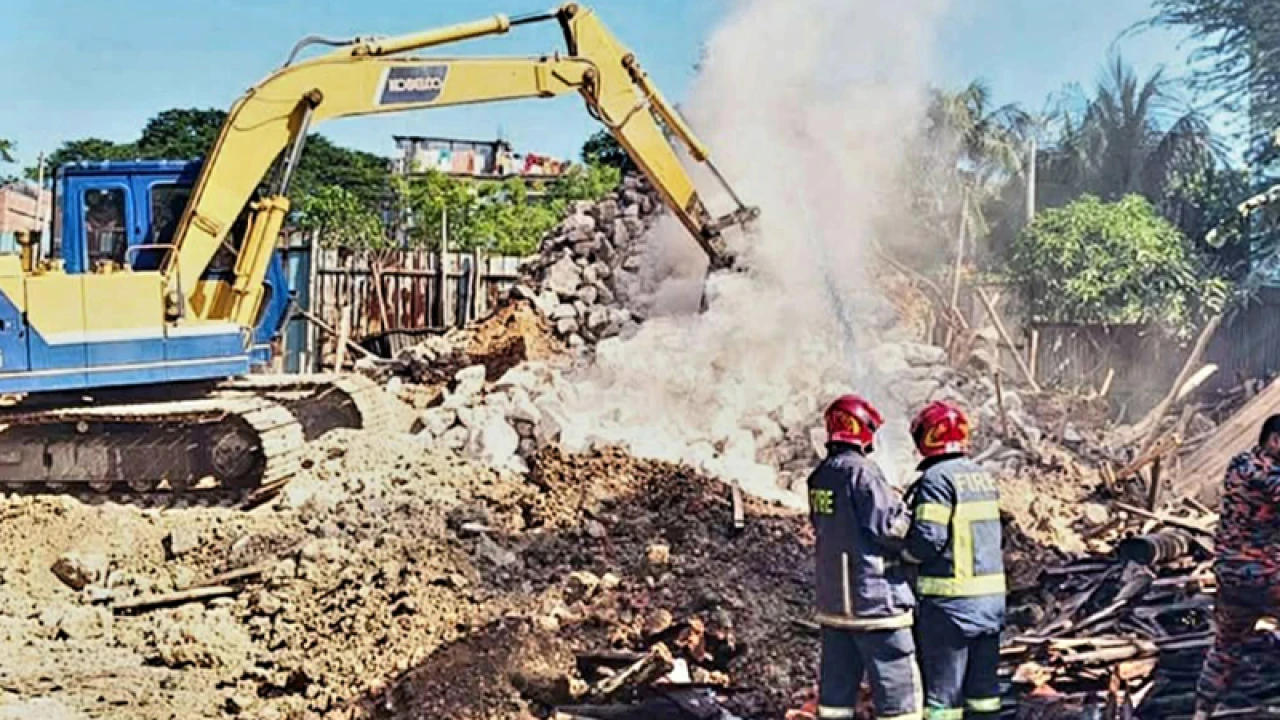 অবৈধ কারখানায় গ্যাস সংযোগ বিচ্ছিন্ন, চুন কারখানা উচ্ছেদ 