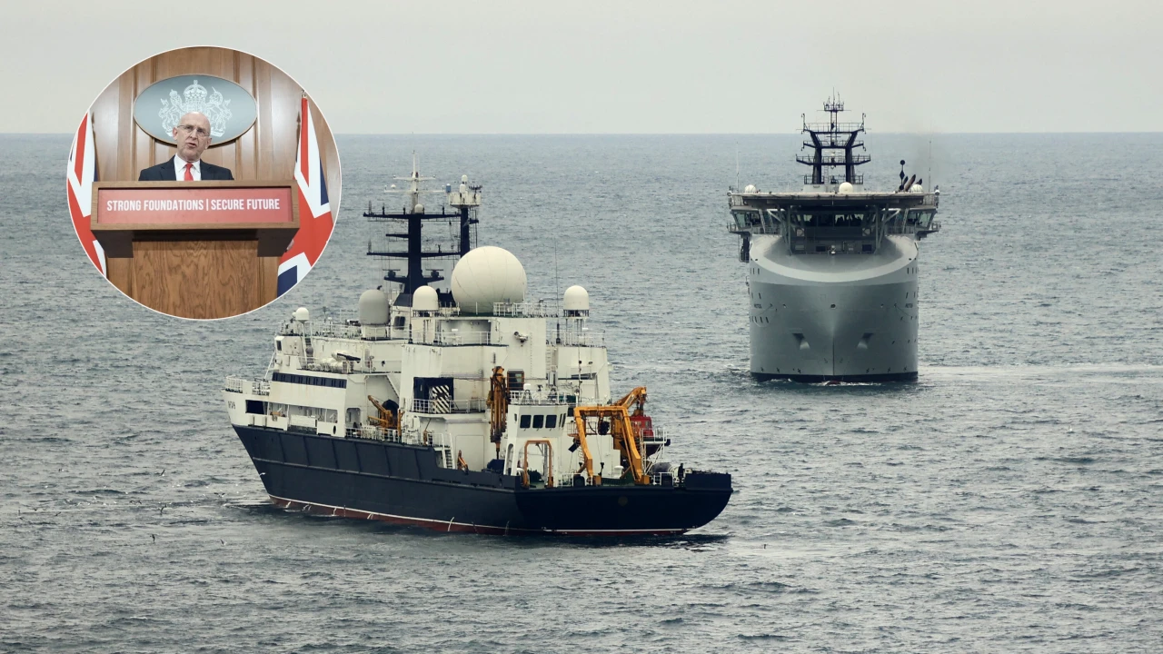 রুশ জাহাজের লেজার ঘটনায় যুক্তরাজ্যের কঠোর হুঁশিয়ারি