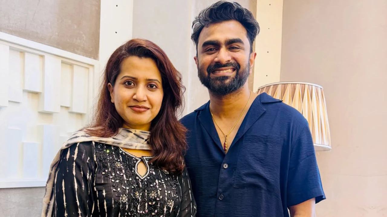 নতুন করে ‘আমি পাথরে ফুল ফোটাব’