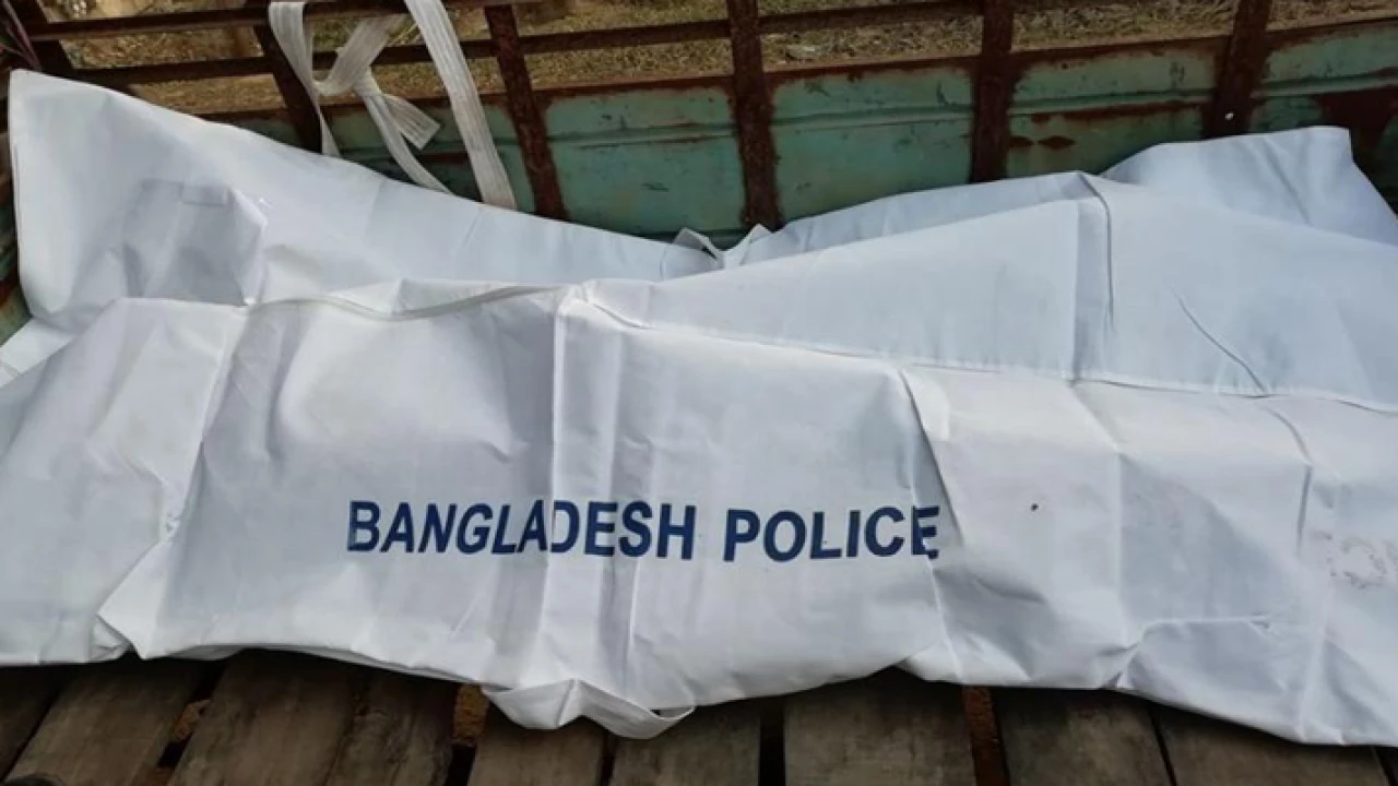 দিনাজপুরে বাস-ইজিবাইক সংঘর্ষে নিহত ৪ 