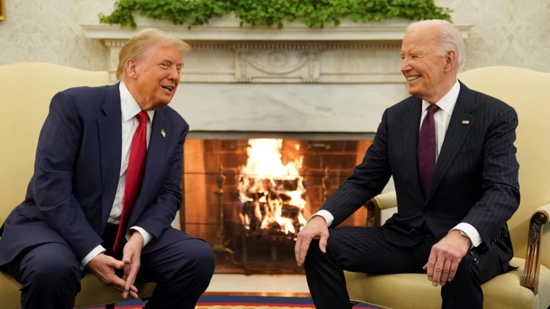 নব-নির্বাচিত প্রেসিডেন্ট ডোনাল্ড ট্রাম্প এবং প্রেসিডেন্ট জো বাইডেন দীর্ঘকালীন রাজনৈতিক প্রতিদ্বন্দ্বী।  